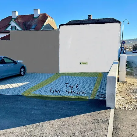 Lora - Ferienwohnung Federspiel *